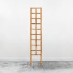 Self-staking Trellis